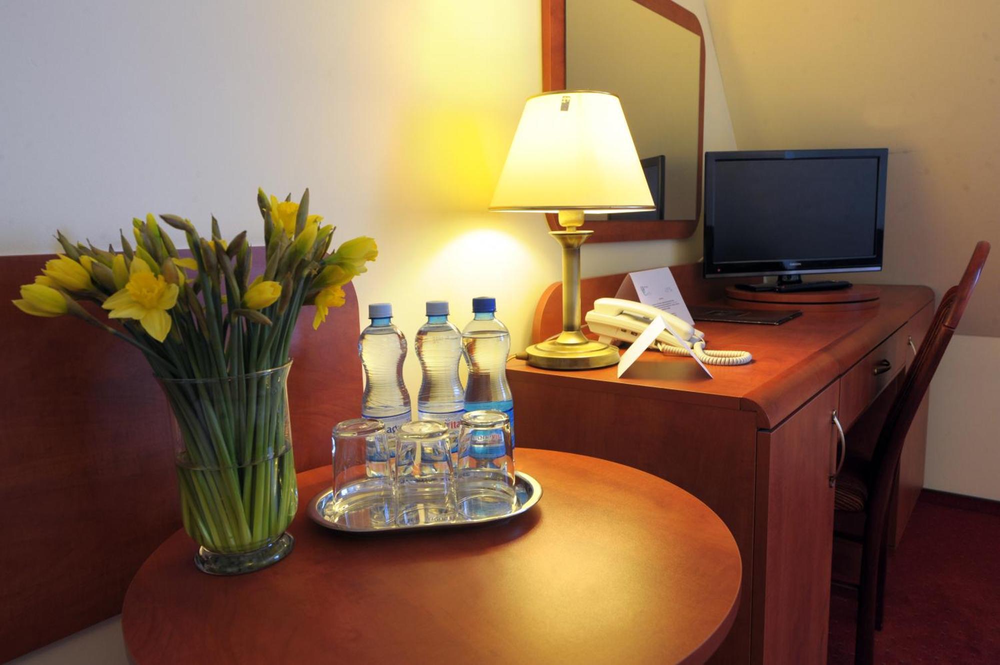 פלוק Hotel Czardasz Spa & Wellness חדר תמונה