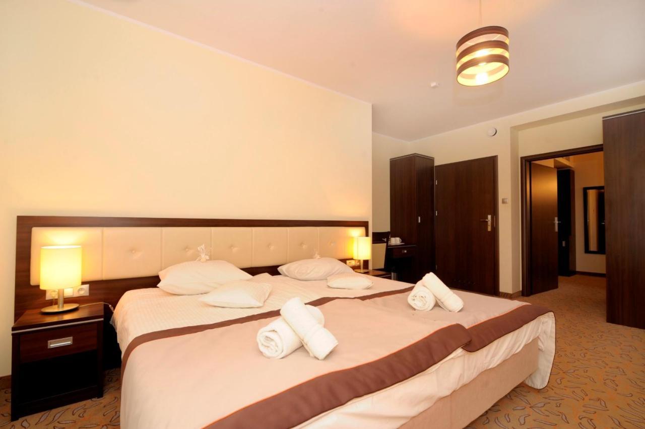 פלוק Hotel Czardasz Spa & Wellness חדר תמונה