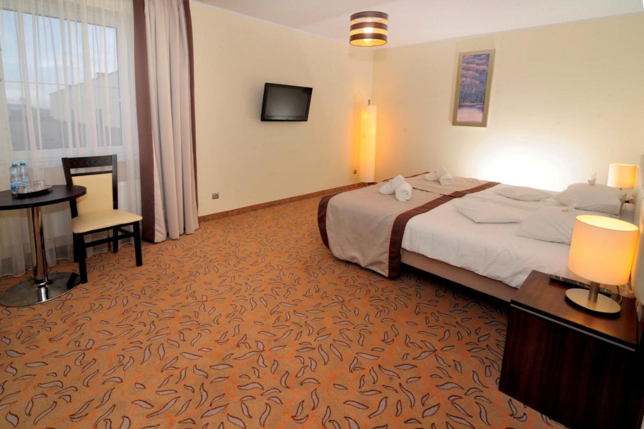 פלוק Hotel Czardasz Spa & Wellness חדר תמונה